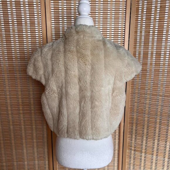 Vintage Forever 21 cream faux fur open bowlero - Picture 3 of 4